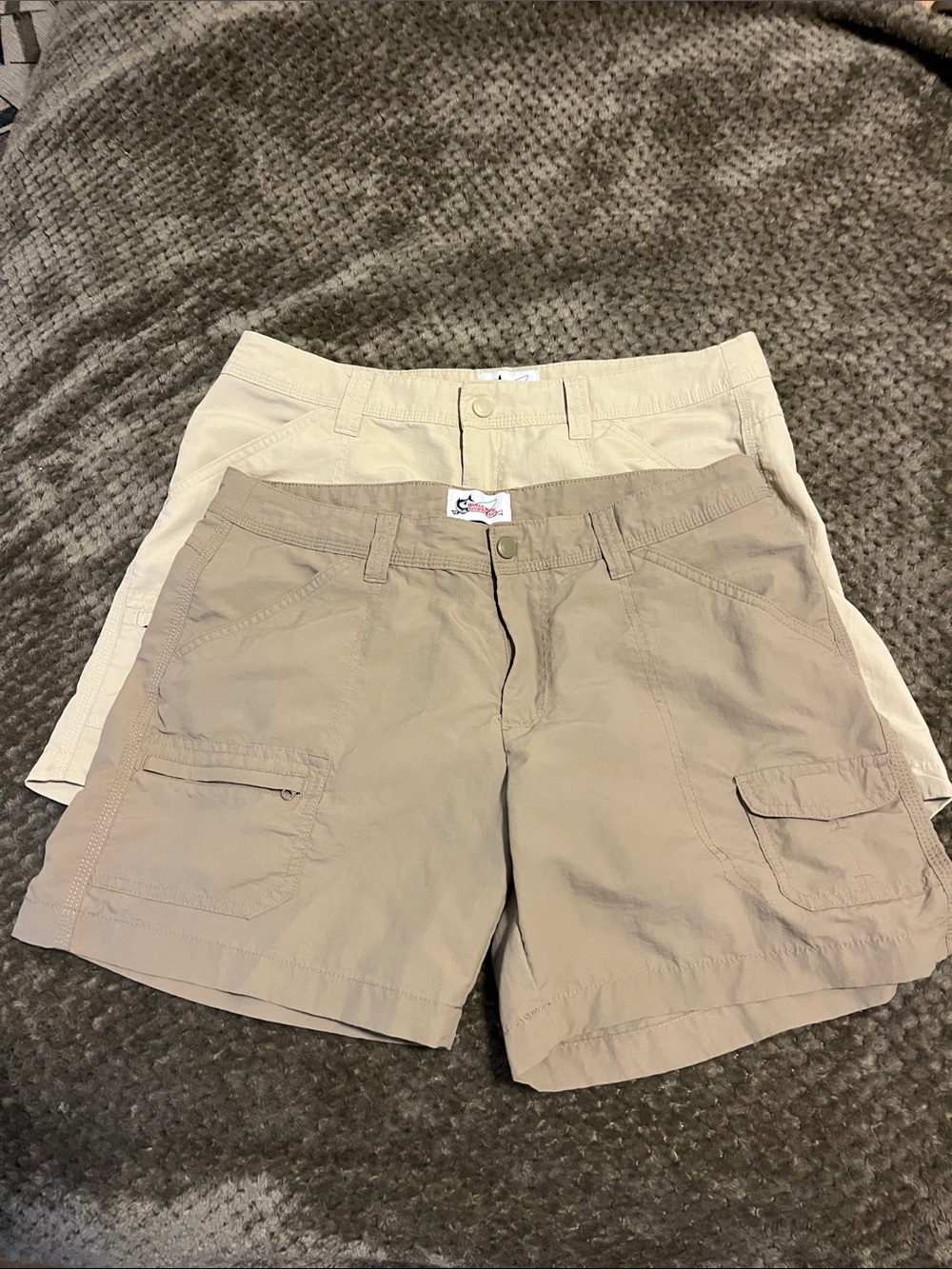 New without tags women’s Bass Pro quick dry cargo shorts. Taupe and beige.